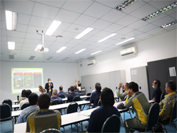 เทคนิคการขับรถเชิงป้องกันอุบัติเหตุ โดยอาจารย์อภิรัติ  คำสายพรม